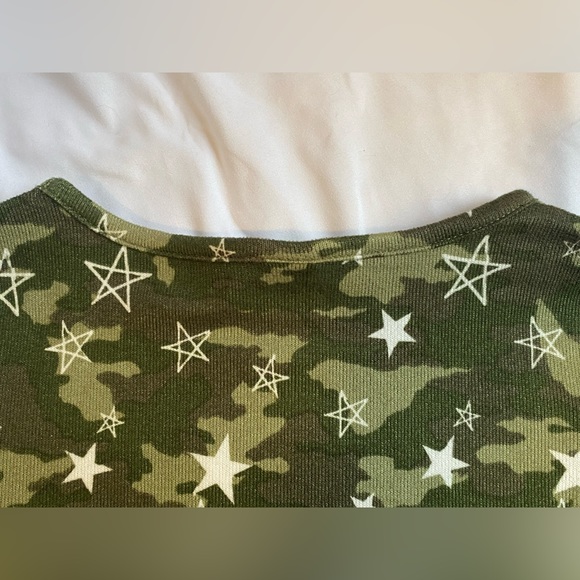 Star Ride Brushed Camo Long sleeve Star Top Girls Size 5/6 NWT - Picture 7 of 10